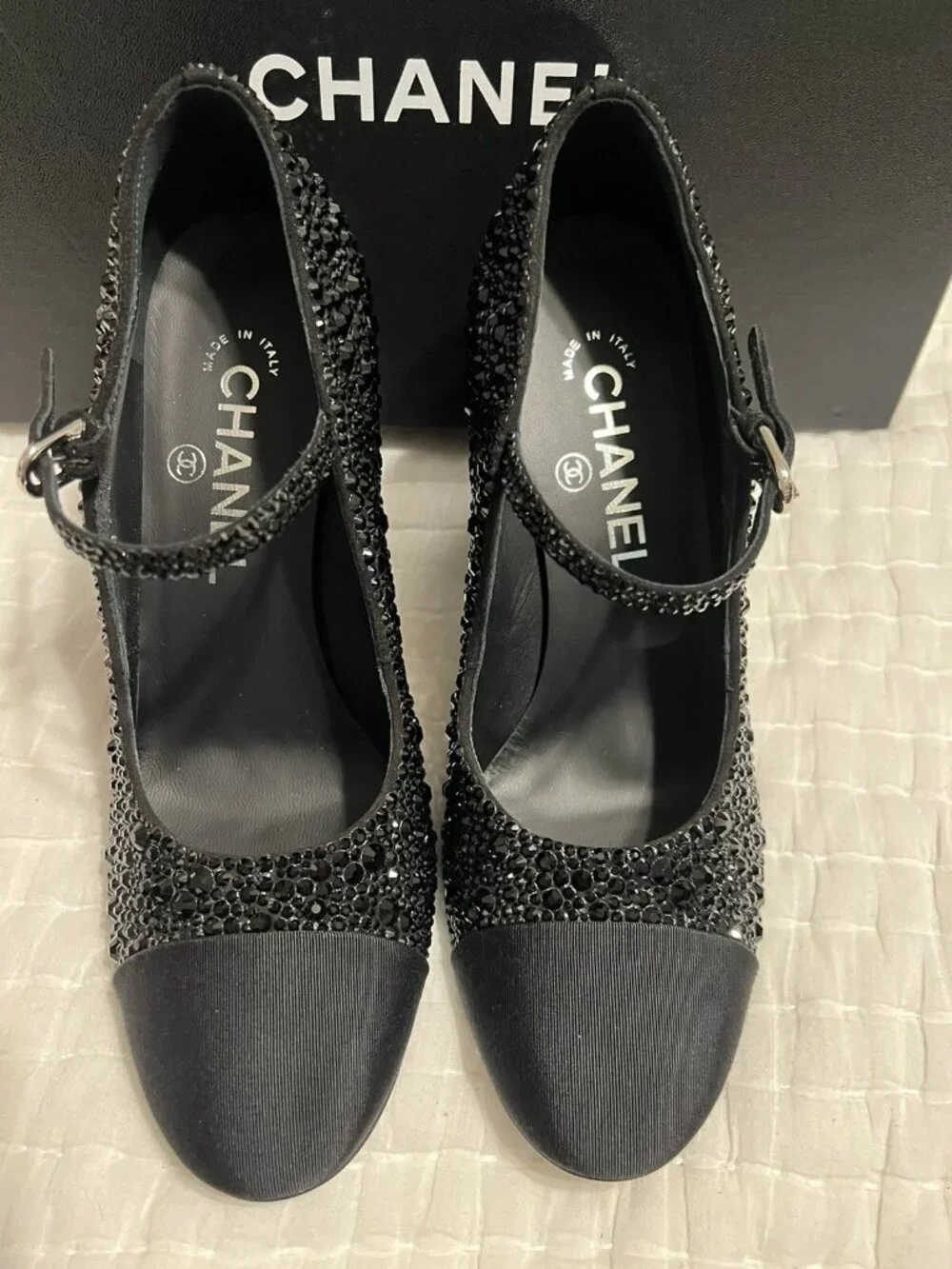 CHANEL CC logo Crystals & Pearls Pumps Mary Jane